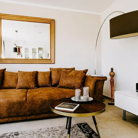 شقة Exclusive Ferienwohnung Mit Eigenem Garten Und Donaublick In Weltenburg,90Qm كيلهايم