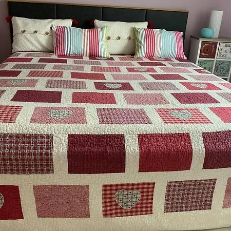 شقة Exclusive Ferienwohnung Mit Eigenem Garten Und Donaublick In Weltenburg,90Qm *