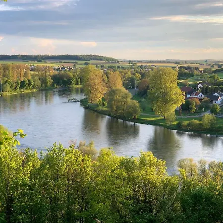 Exclusive Ferienwohnung Mit Eigenem Garten Und Donaublick In Weltenburg,90Qm شقة