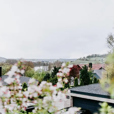 Exclusive Ferienwohnung Mit Eigenem Garten Und Donaublick In Weltenburg,90Qm شقة كيلهايم