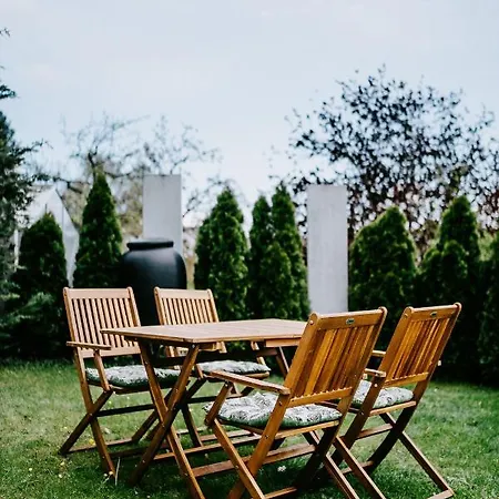 Exclusive Ferienwohnung Mit Eigenem Garten Und Donaublick In Weltenburg,90Qm شقة