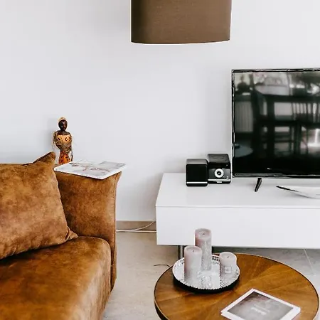 Exclusive Ferienwohnung Mit Eigenem Garten Und Donaublick In Weltenburg,90Qm شقة *