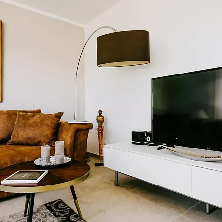 Exclusive Ferienwohnung Mit Eigenem Garten Und Donaublick In Weltenburg,90Qm شقة كيلهايم