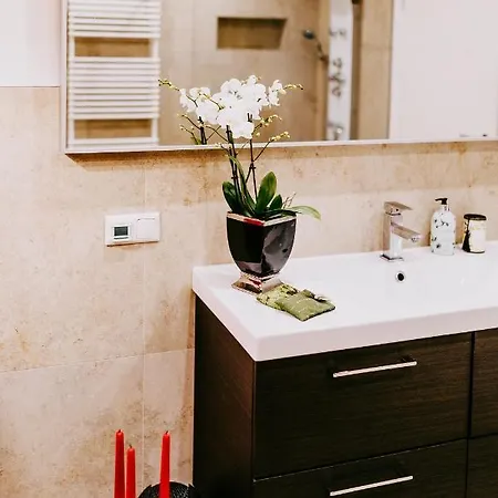 Exclusive Ferienwohnung Mit Eigenem Garten Und Donaublick In Weltenburg,90Qm شقة كيلهايم